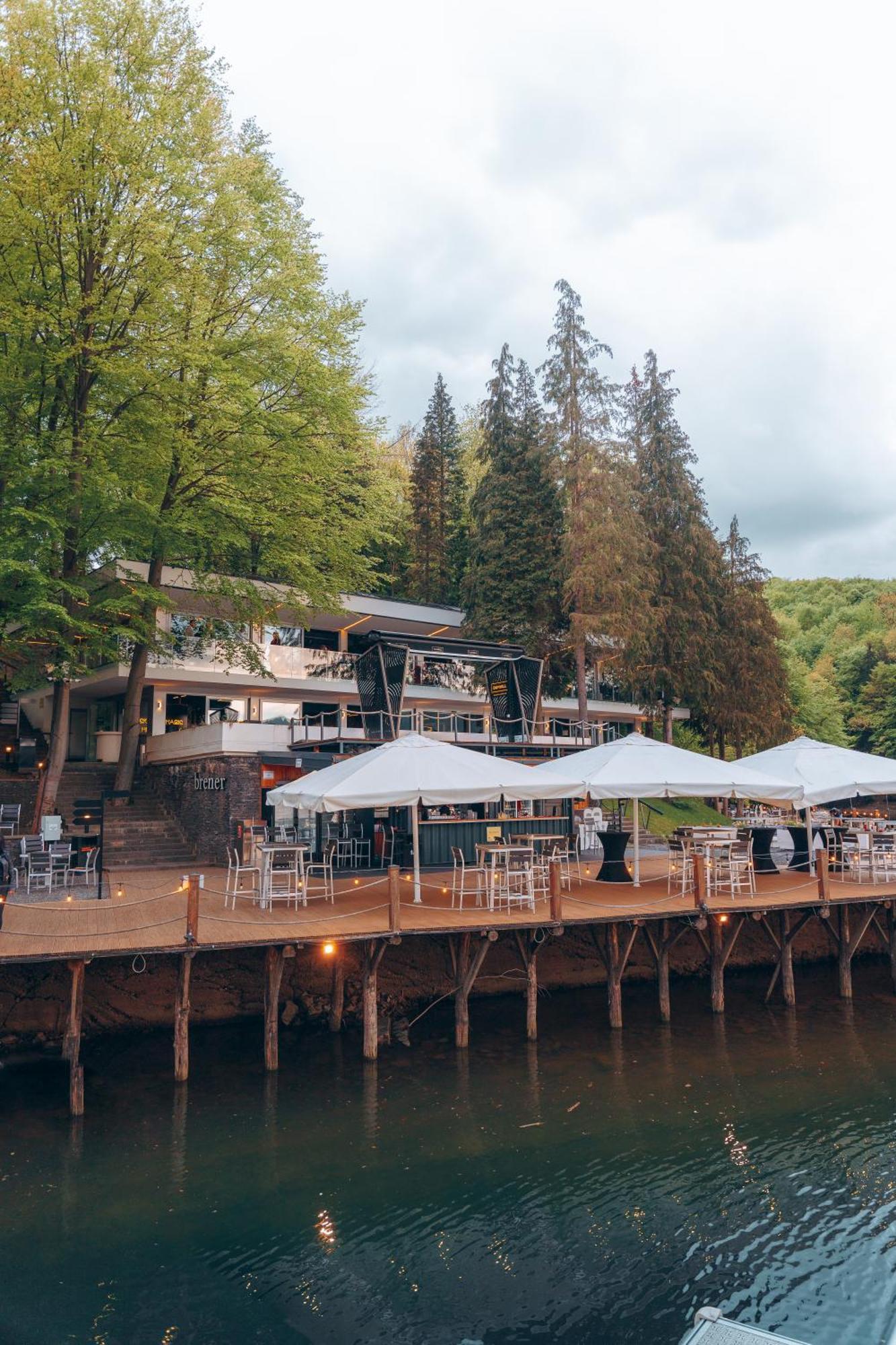 Adventure Lake Resort - Simared Baia Mare Eksteriør bilde